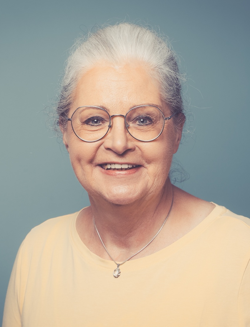 Ursel Carls Potrait Hochformat